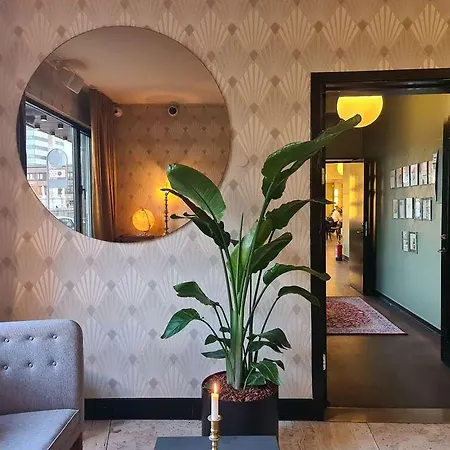 Astoria, Western Signature Collection Otel 3*