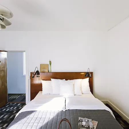 Astoria, Western Signature Collection Otel 3*