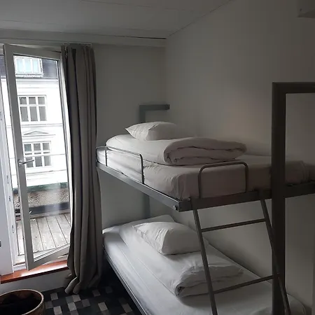 Astoria, Western Signature Collection