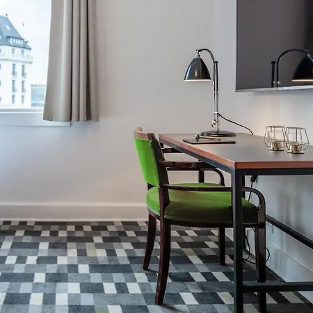 Отель Astoria, Western Signature Collection 3*