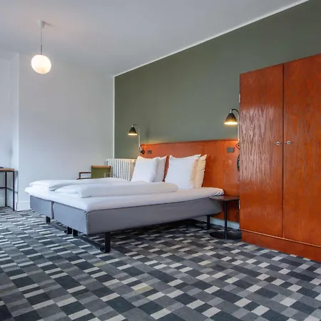 Astoria, Western Signature Collection Hotel