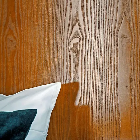 Hotel Astoria, Western Signature Collection