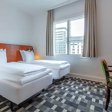 Astoria, Western Signature Collection Hotel 3*