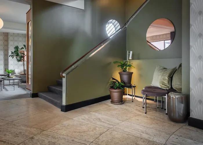 ホテル Astoria, Western Signature Collection 3*