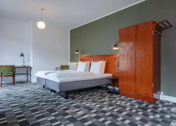 Astoria, Western Signature Collection ホテル