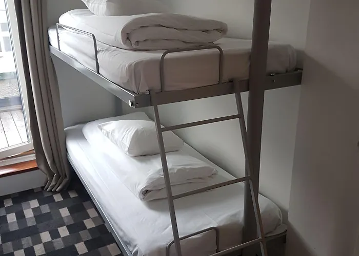 ホテル Astoria, Western Signature Collection 3*