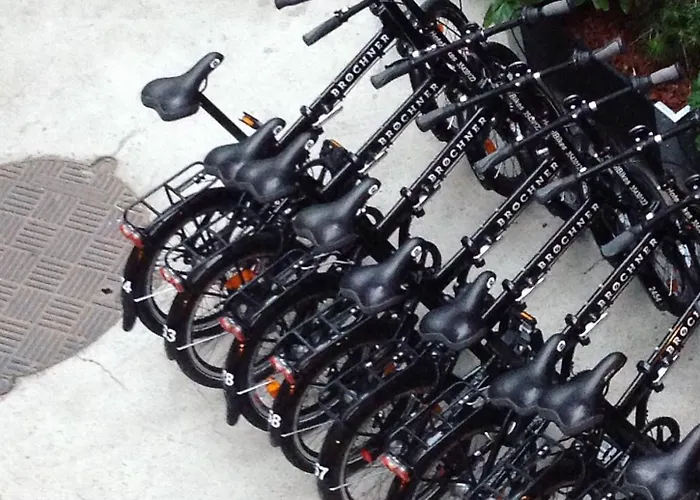 Astoria, Western Signature Collection 3*