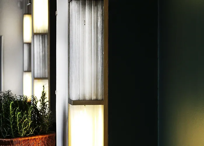 ホテル Astoria, Western Signature Collection 3*