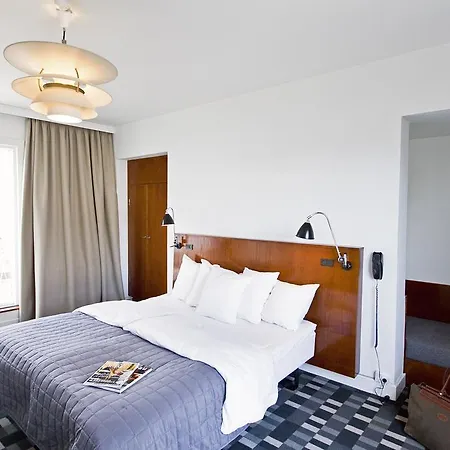 Astoria, Western Signature Collection Hotel 3*